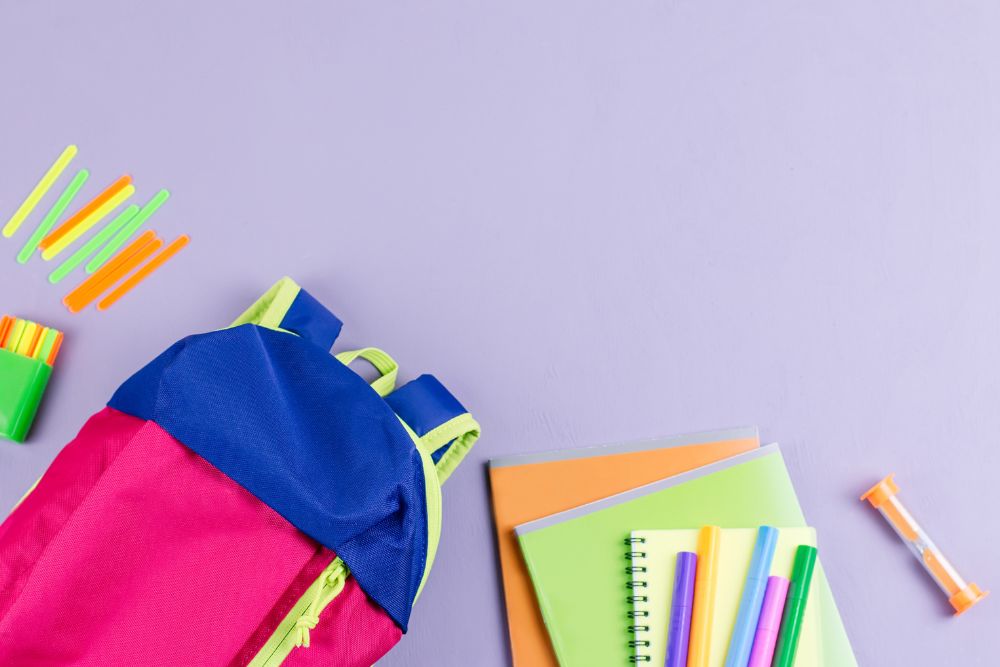 mochila escolar para adolescentes