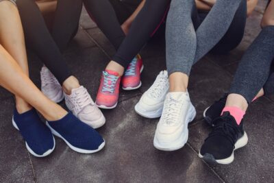 Tipos de tenis de moda: guía para identificar los estilos más usados