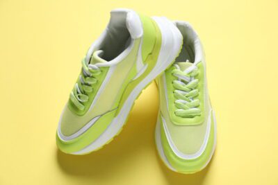 Guía completa de tenis para mujer estilos y consejos de uso